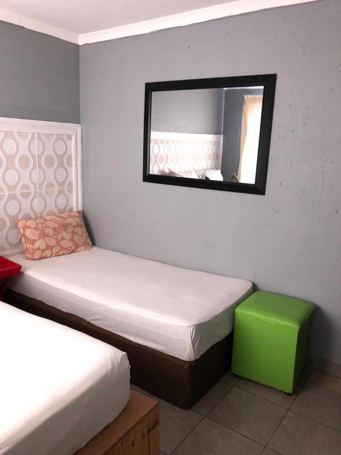 Fgm Guesthouse 2 Alberton Εξωτερικό φωτογραφία